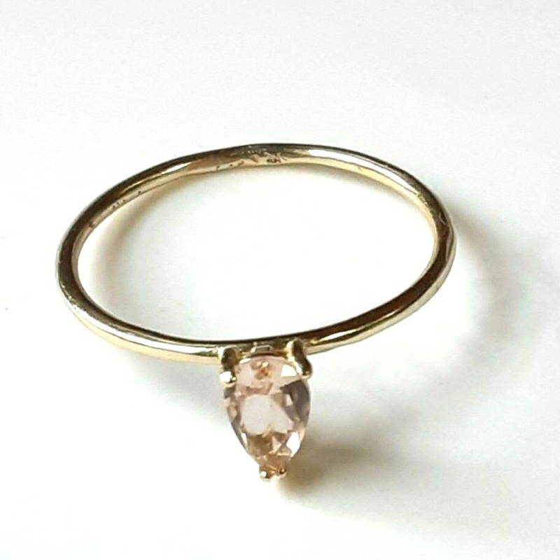 Shashi Sterling Silver Pear Shaped With Pink Stone Women's Ring Size 7 Shashi Sterling Silver Pear Shaped With Pink Stone Women's Ring Size 7