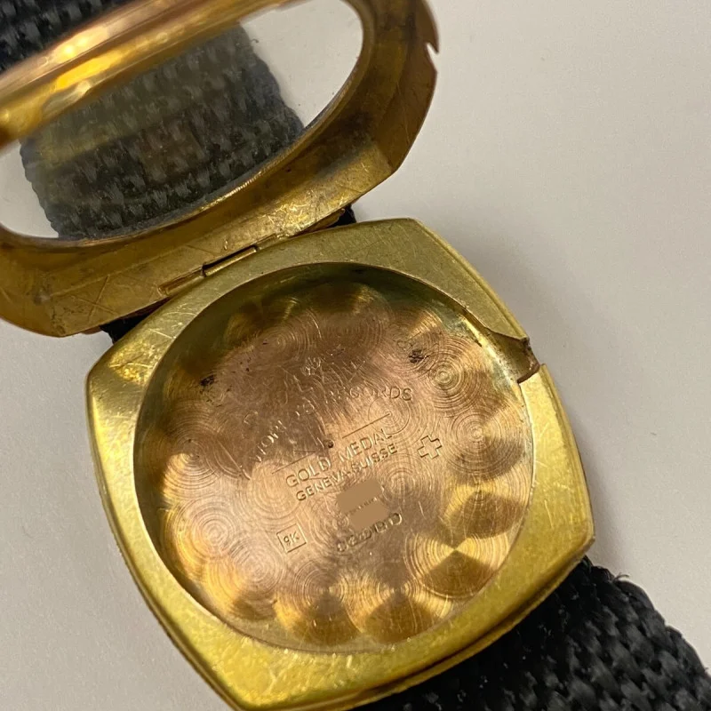 Rolex World's Records Geneve Suisse Gold Medal 9k Square Watch, 1920s