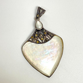 Sterling Silver Pendant Shell and Marcasite stones