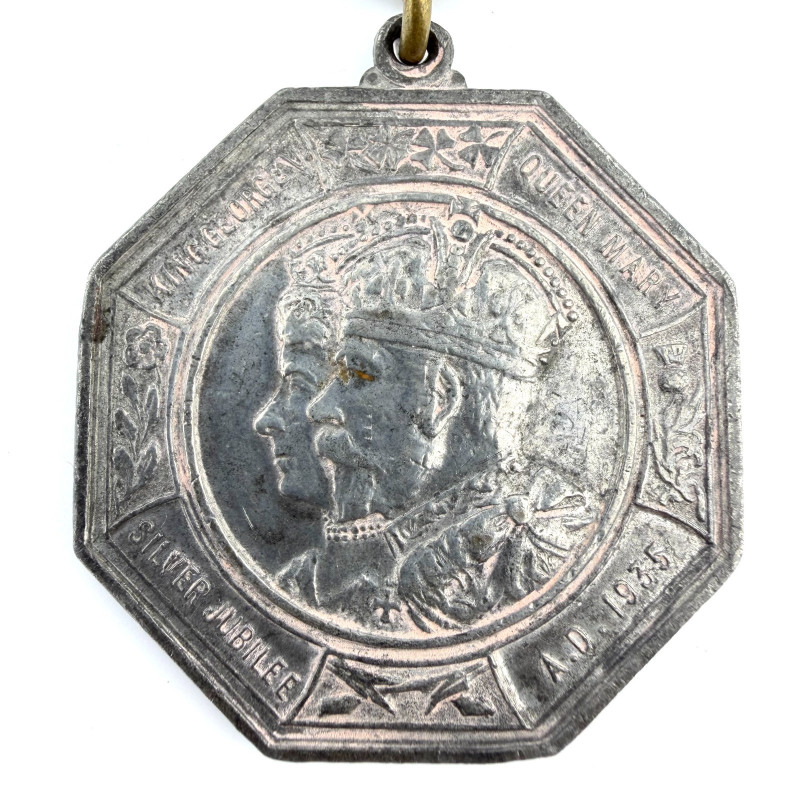 King George V & Queen Mary Silver Jubilee Middlesex Commemorative Medal 1938
