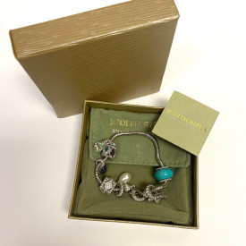 Judith Ripka Silver 925 CZ Charms Bracelet Size 7.5” Long, 7 pieces, Pouch, Box