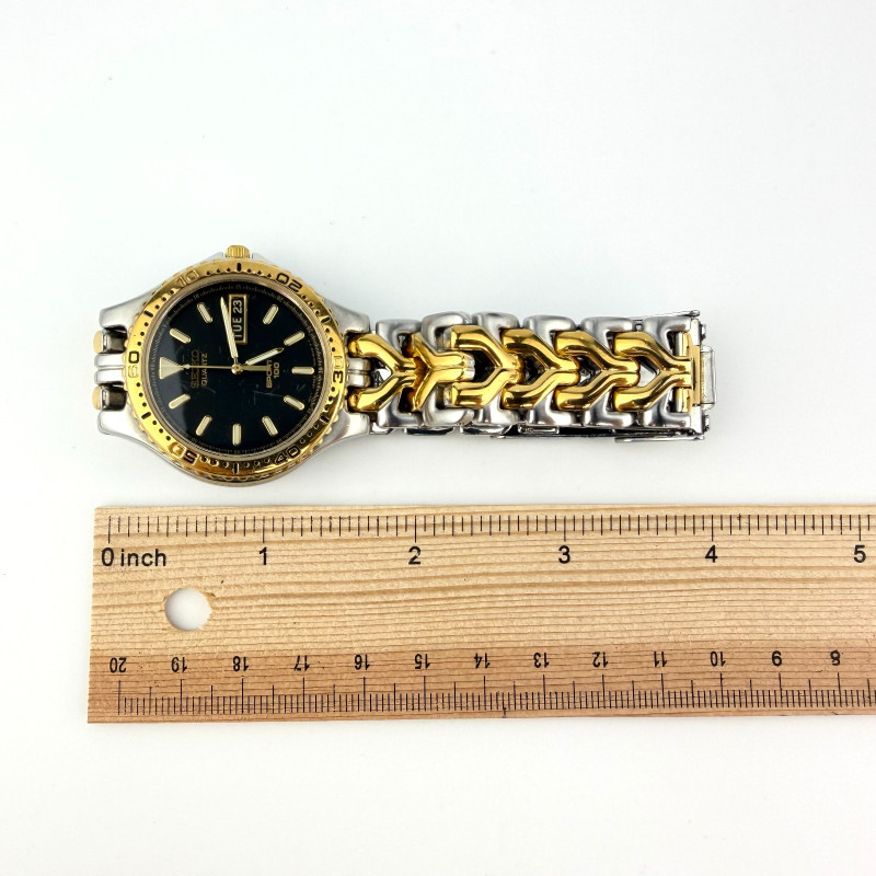 Seiko Two-Tone Sport 100 Men's Watch Two Tone Gold & Steel Date Quartz