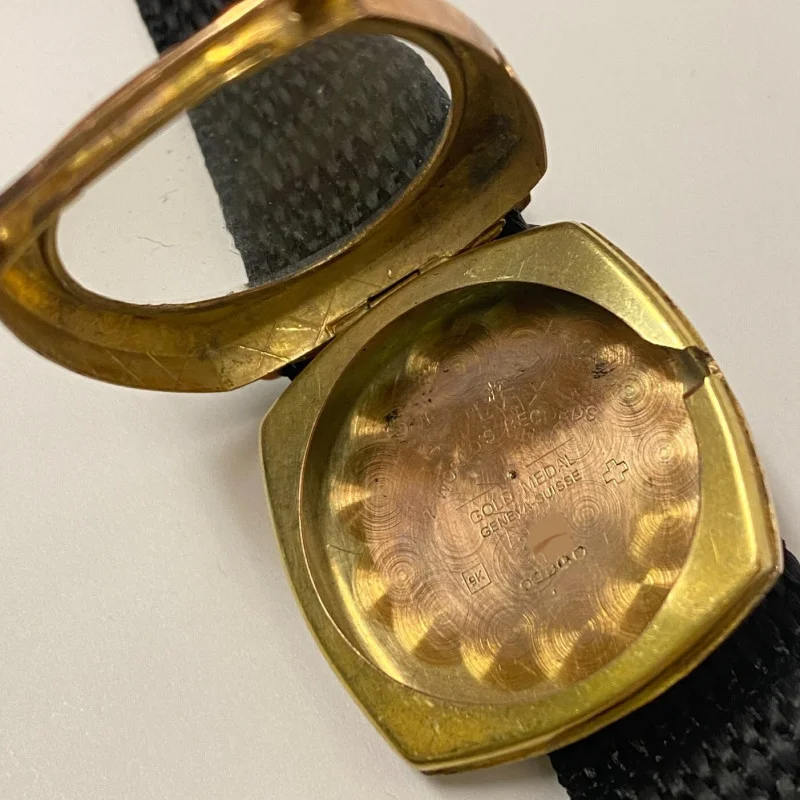 Rolex World's Records Geneve Suisse Gold Medal 9k Square Watch, 1920s
