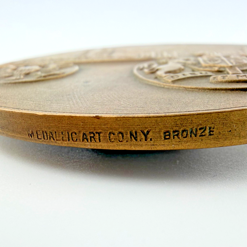 WINSTON CHURCHILL BRONZE MEDAL MEDALLION 2.75 BY MEDALLIC Co NY RALPH MENCONI