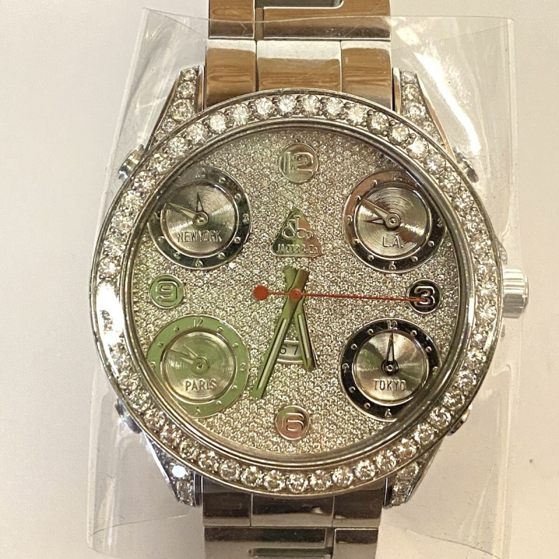 Jacob & Co Five 5 Time Zone Diamond Watch Box Papers 100% AUTHENTIC !!! Jacob & Co Five 5 Time Zone Diamond Watch Box Papers 100% AUTHENTIC !!!