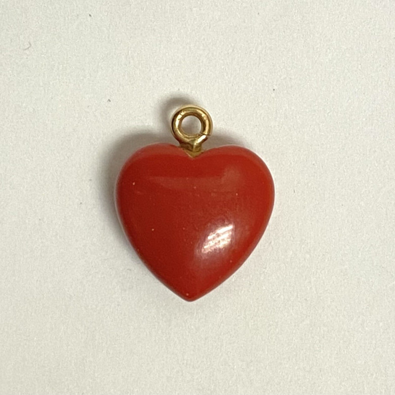 14 K Gold Red CORAL HEART CHARM 14 K Gold Red CORAL HEART CHARM