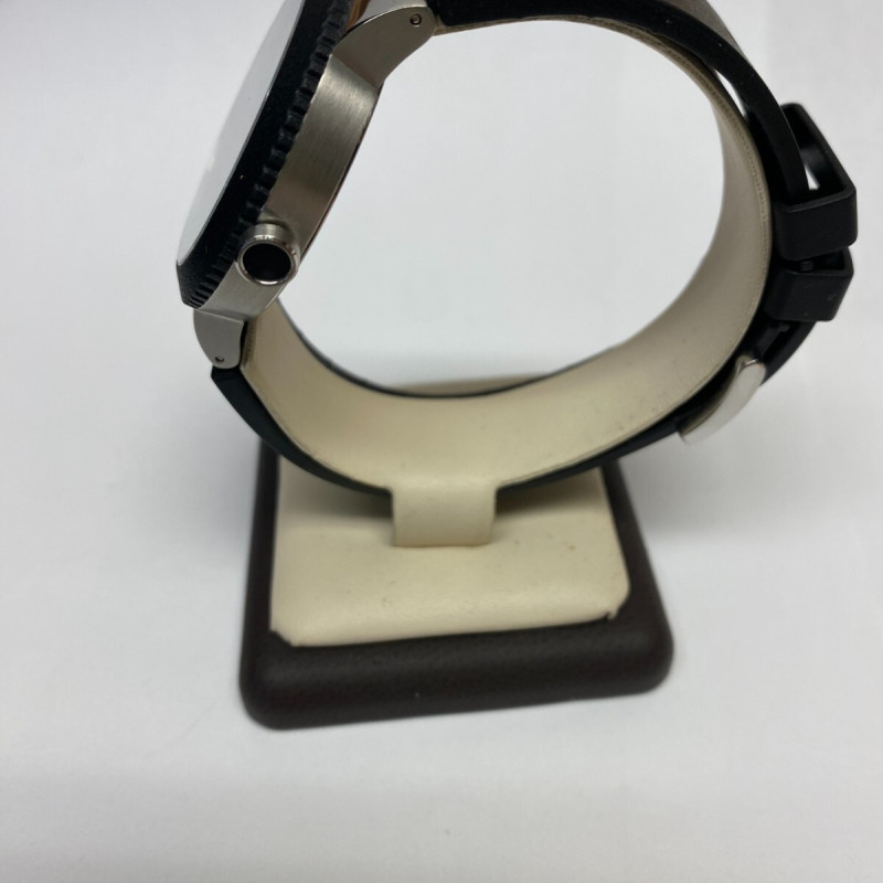 MOVADO Sport Edge Men's Stainless Steel Sapphire Crystal luminescent hands Watc
