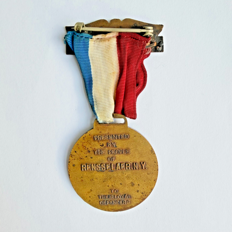 Lot of 4 Original US WWI Bronze Medals — Victory + Service Medals with Ribbons