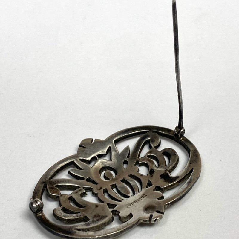 Vintage Designed Flower Patterned Marcarsite Brooch Pin Vintage Designed Flower Patterned Marcarsite Brooch Pin