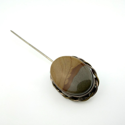 Vintage Handmade Sterling Silver Natural Oval Brown Agate Pin Vintage Handmade Sterling Silver Natural Oval Brown Agate Pin