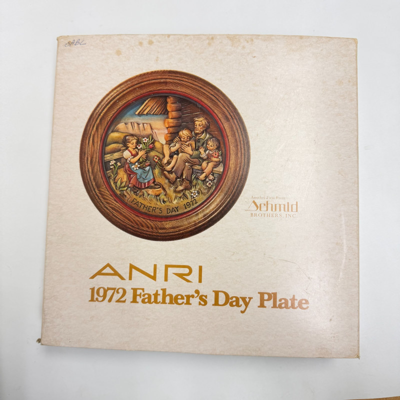Happy Father's Day ANRI Father's Day Wood Carved Plaque-1972 Limited-1276 in Box