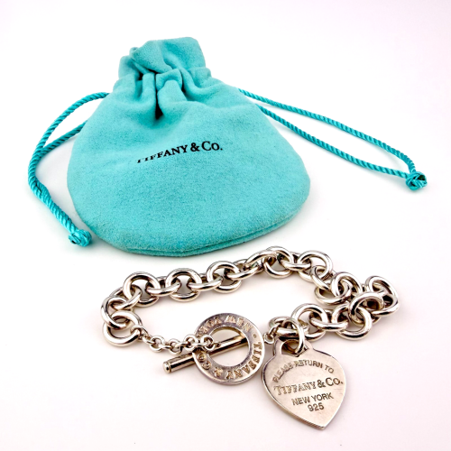 Tiffany And Co Sterling Silver Heart Tag Toggle Bracelet 8 Inches With Pouch