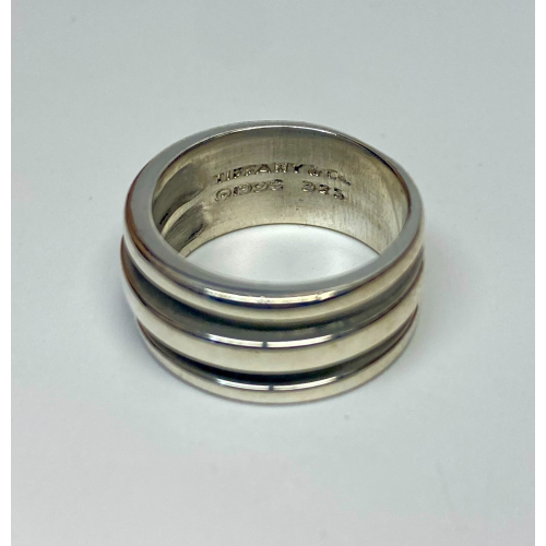 Tiffany & Co Ring 1995 Atlas Groove Wide Band Ring Size 5 Tiffany & Co Ring 1995 Atlas Groove Wide Band Ring Size 5