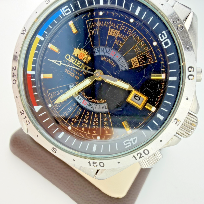 Rare watch Orient, Automatic, multi-calendar. Japan watch. 21 Jewels. Day-Date.