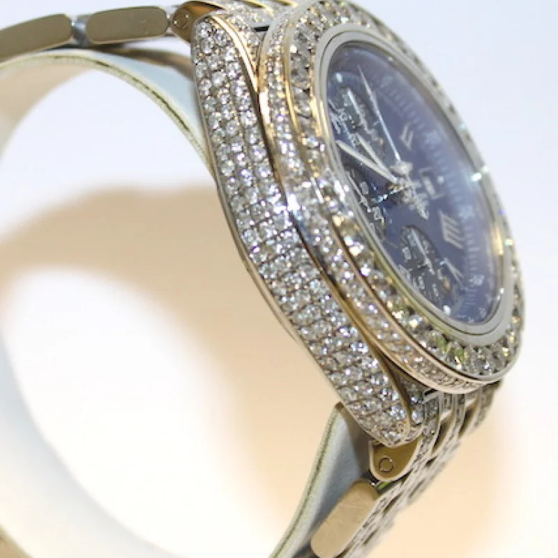 Breitling Crosswind Chronometer Stainless Steel 10.00 ct Diamond Watch Breitling Crosswind Chronometer Stainless Steel 10.00 ct Diamond Watch