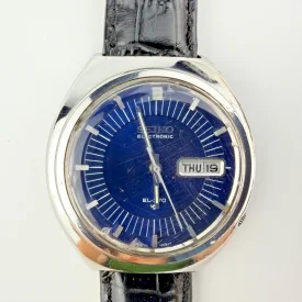 Vintage Seiko Electronic EL-370 Blue Dial Day-Date Stainless Steel Watch