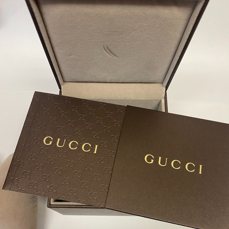 Gucci Interlocking G Black Dial, Leather strap With BOX Gucci Interlocking G Black Dial, Leather strap With BOX
