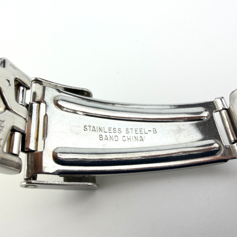 Seiko Two-Tone Sport 100 Men's Watch Two Tone Gold & Steel Date Quartz