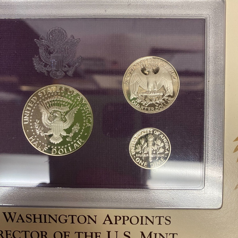 1993 Proof Set San Francisco Mint With 5 cent George Washington Stamp Display