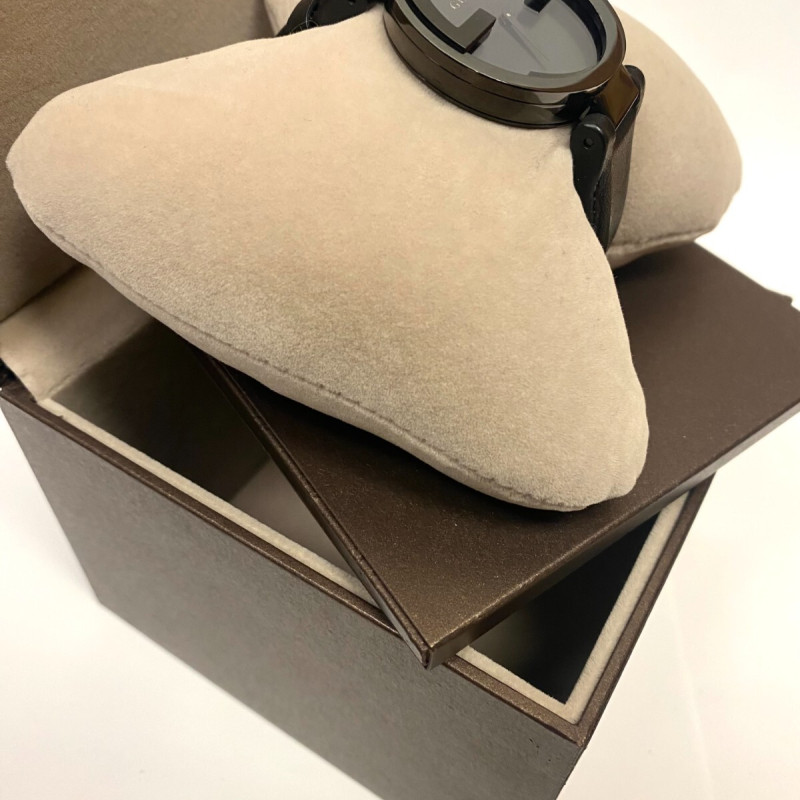 Gucci Interlocking G Black Dial, Leather strap With BOX Gucci Interlocking G Black Dial, Leather strap With BOX