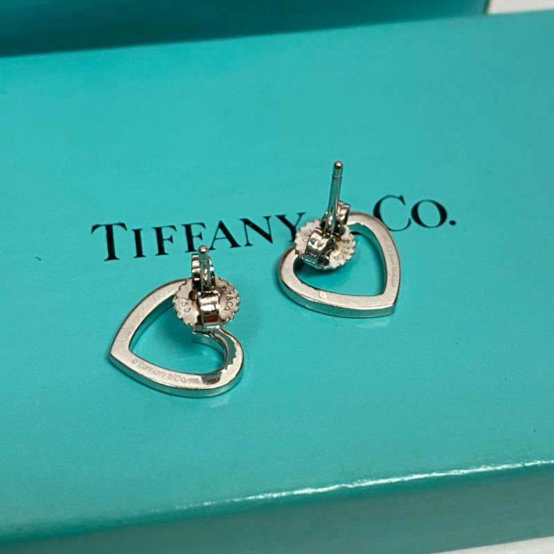 Tiffany & Co. Heart Link Stud Earrings White Gold 750