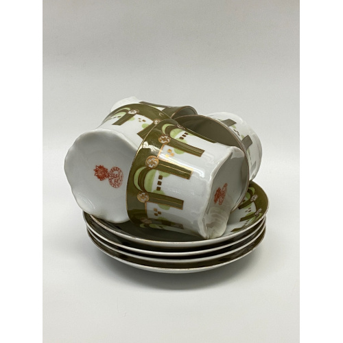 Porcelain tea set of 4 cups and saucers by Gardner Moscow