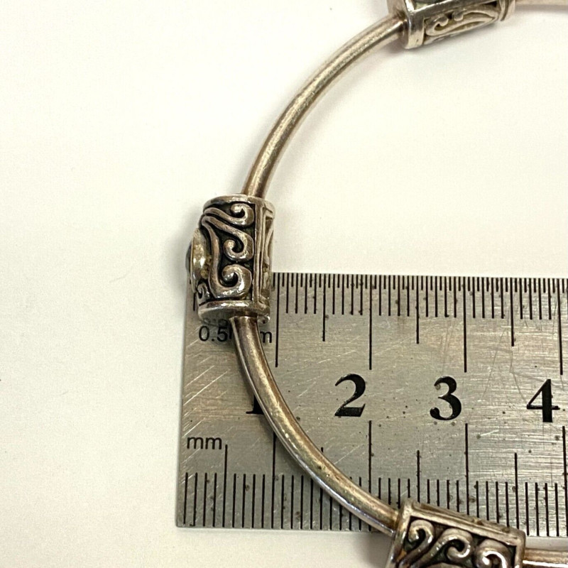 Vintage YJ 925 Sterling Silver & Round Black Onex Stones Bracelet Vintage YJ 925 Sterling Silver & Round Black Onex Stones Bracelet