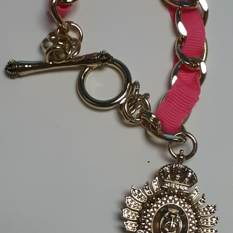Juicy Couture Gold Tone Link With Charm Pink Lace Bracelet