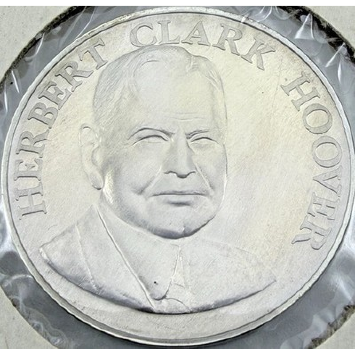 1964 Herbert Clark Hoover Heraldic Art Sterling Silver Medal #302 UNC 33mm - Heraldic Art