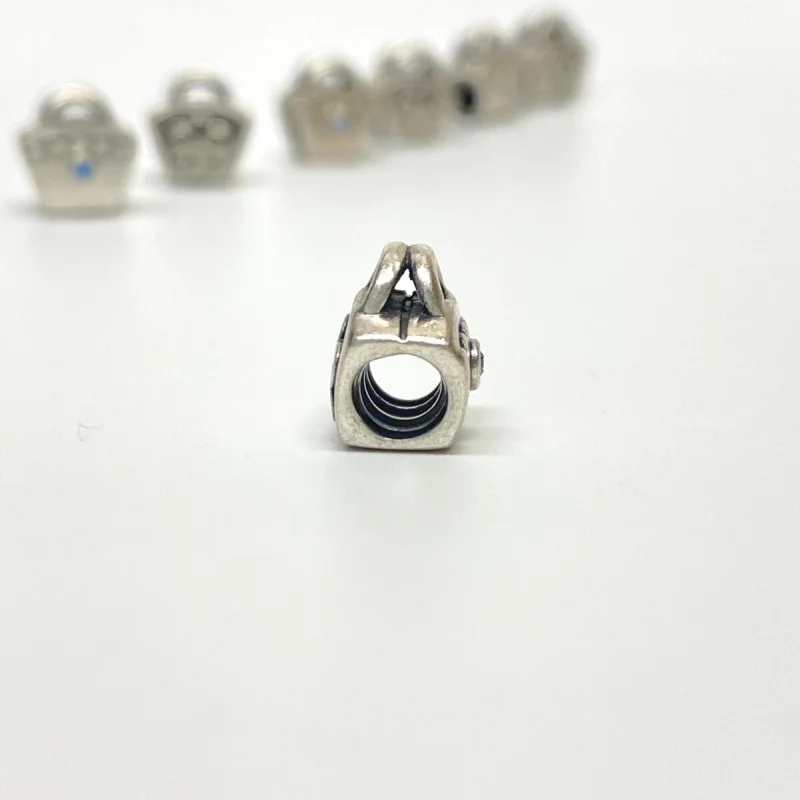 Authentic Pandora Silver Blue CZ Scalloped Purse Bead 790473CZB | RETIRED