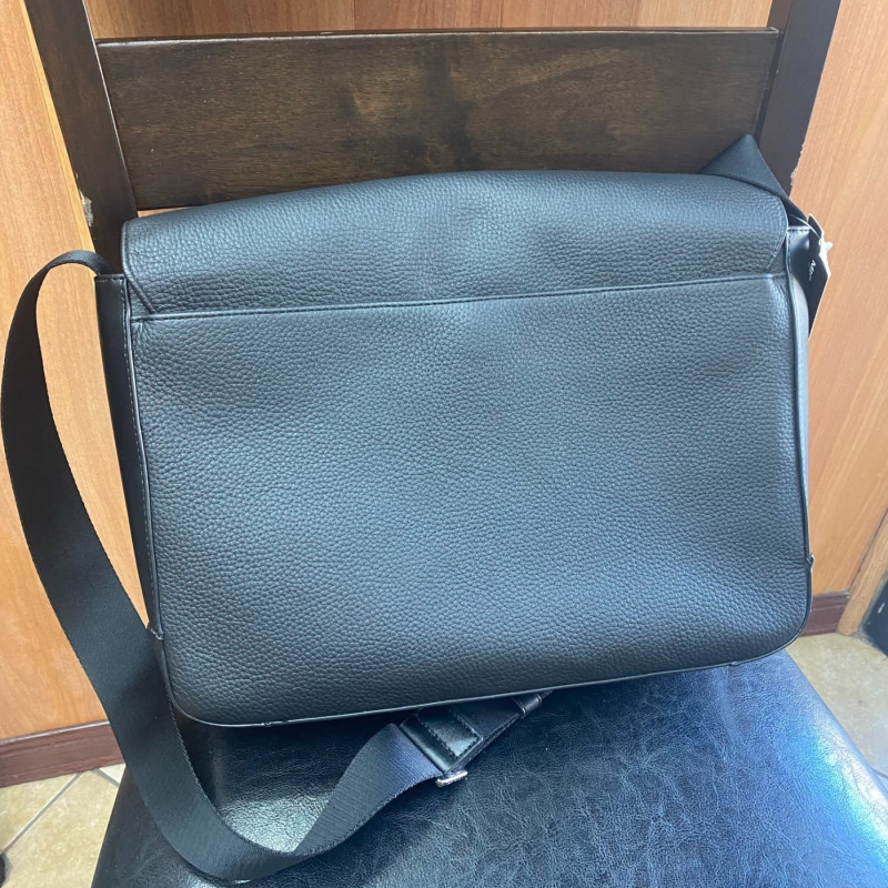 Mason 33S0LMSM7E Explorer MSGR Leather Messenger Bag In Black Mason 33S0LMSM7E Explorer MSGR Leather Messenger Bag In Black