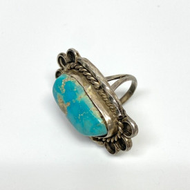 Vintage Native American Oval Turquoise Sterling Silver Ring Size 5