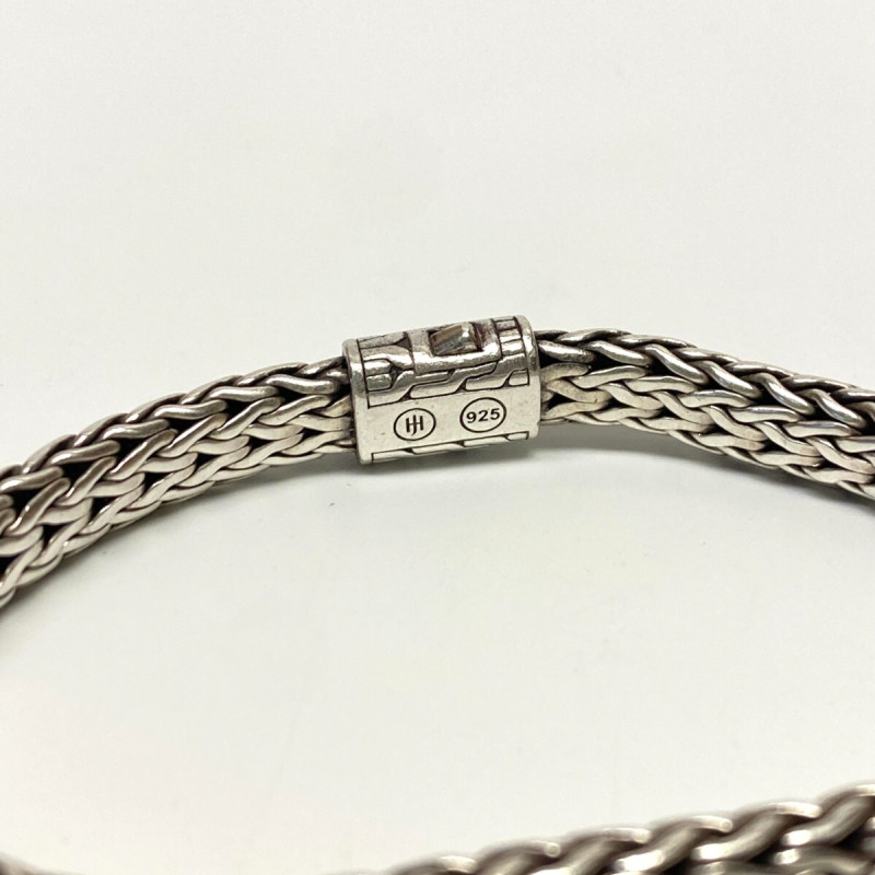 John Hardy Sterling Silver Chain Bracelet 8 inch, 8 mm diameter John Hardy Sterling Silver Chain Bracelet 8 inch, 8 mm diameter