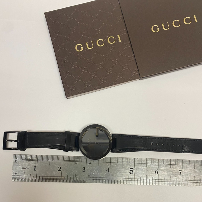Gucci Interlocking G Black Dial, Leather strap With BOX Gucci Interlocking G Black Dial, Leather strap With BOX