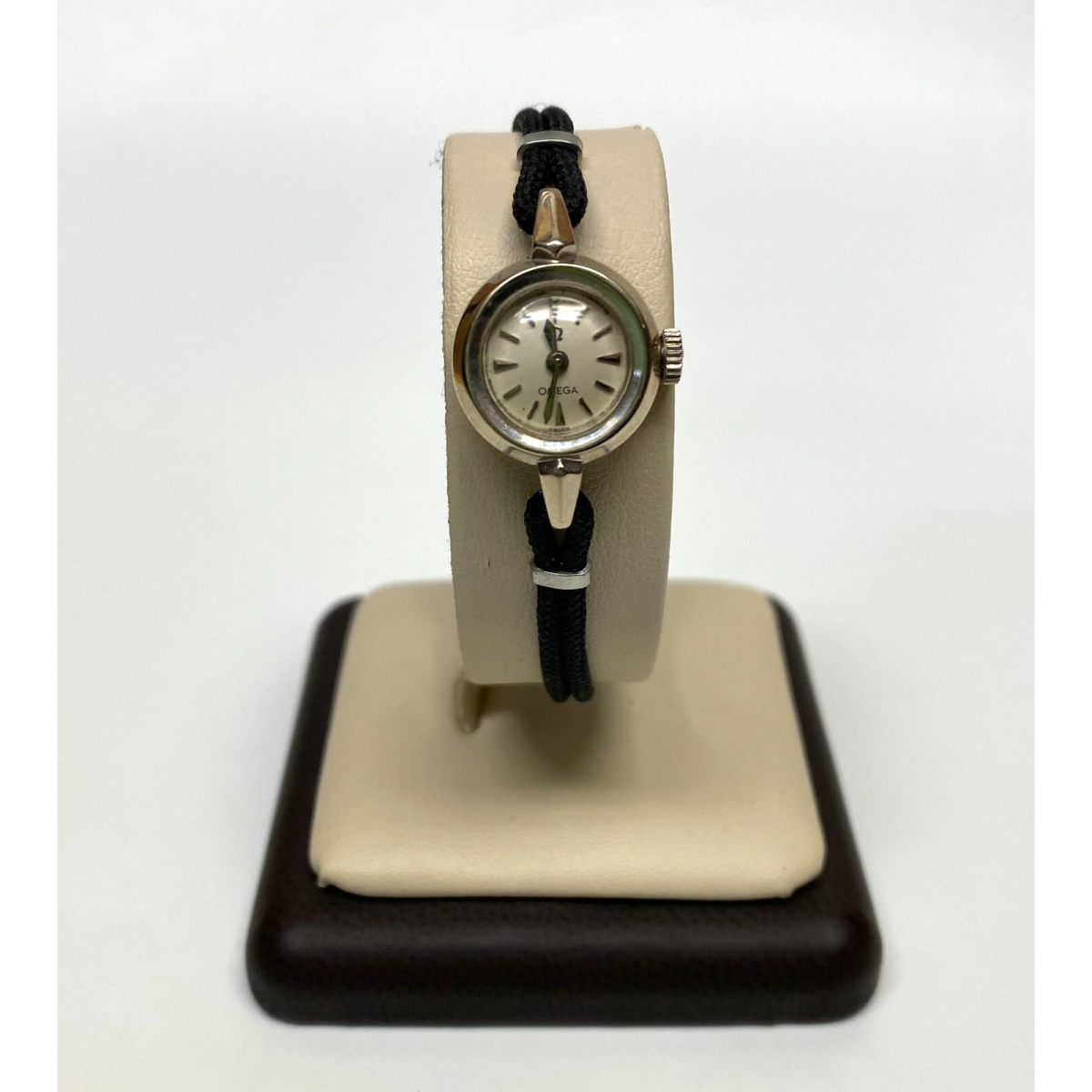 OMEGA Ladymatic Manual Wind Wristwatch, 14K Gold With initials W.L.S.