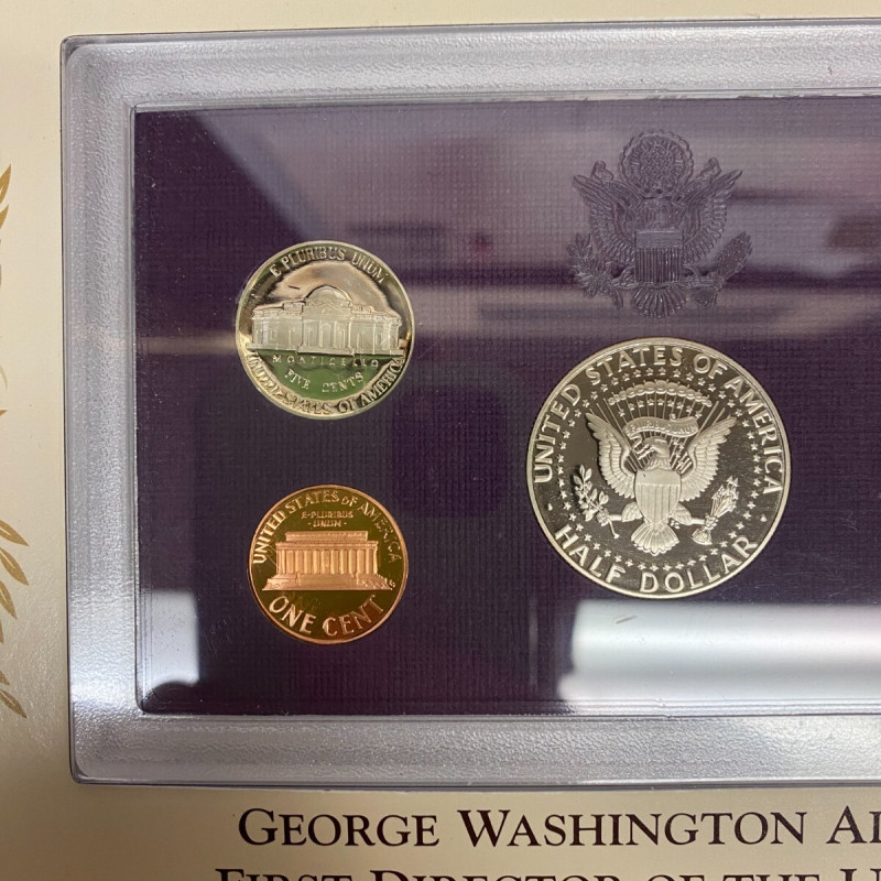 1993 Proof Set San Francisco Mint With 5 cent George Washington Stamp Display