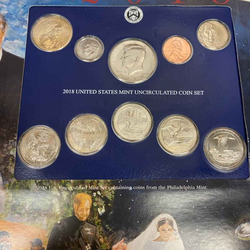 2018 P Denver Uncirculated Mint Set Postal Commemorative Society Coin & Stamps