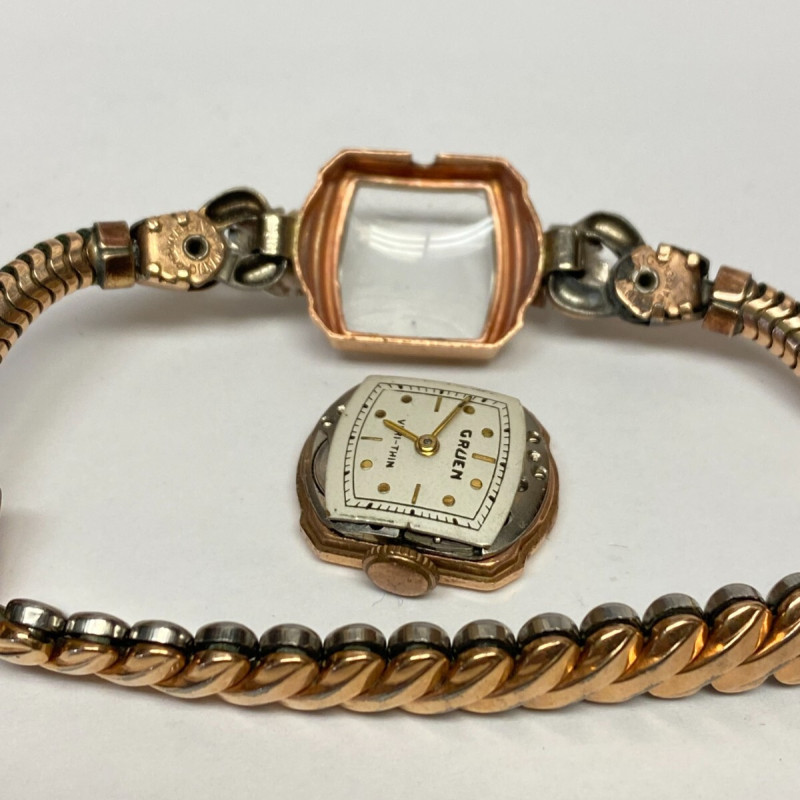 Vintage Ladies GRUEN VERI-THIN Watch 14K Gold 2 Diamonds Swiss Made 17 Jewel