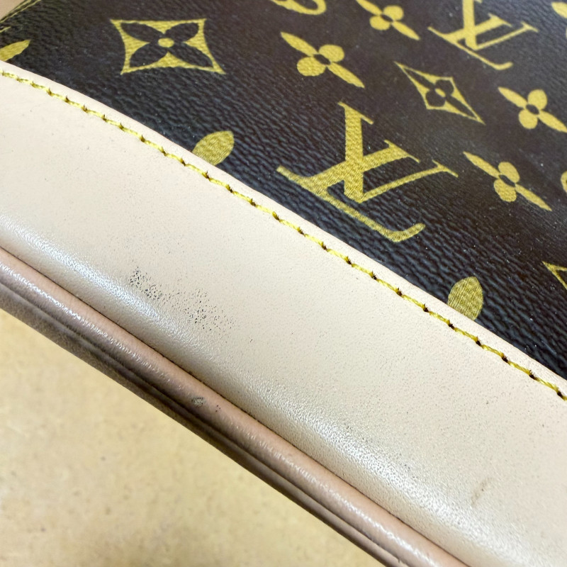 Vintage Louis Vuitton Monogram Alma PM Canvas Handbag - Cream Leather Trim