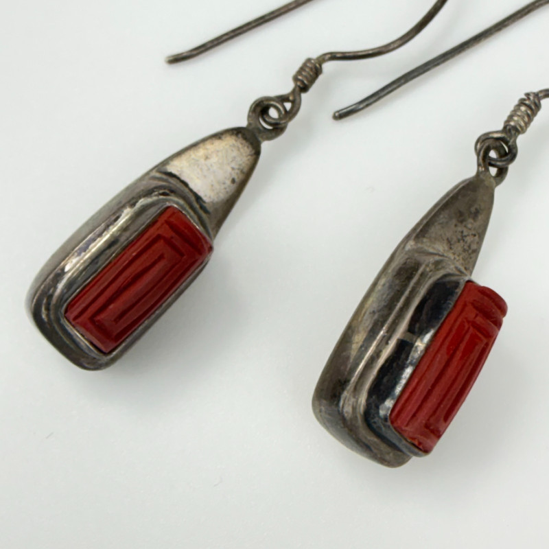 Sajen Cinnabar On Elongated Sterling Silver Drop Earrings Pierced