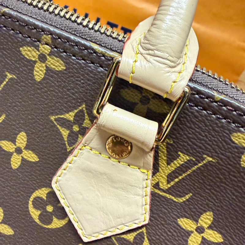 Vintage Louis Vuitton Monogram Alma PM Canvas Handbag - Cream Leather Trim