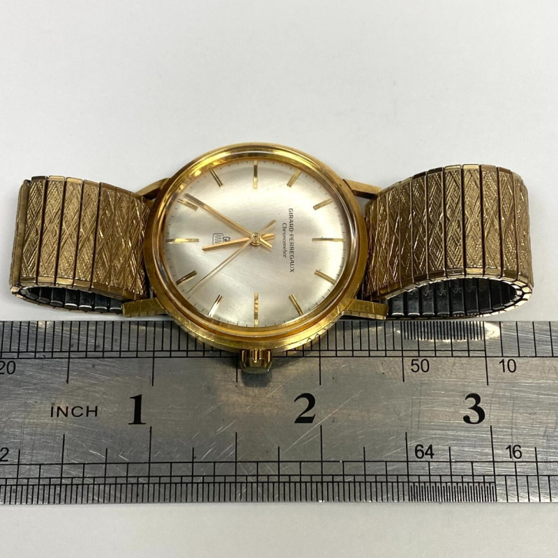 Vintage Girard-Perregaux Mens Watch 18K Solid Gold Chronometer, Size 7 Vintage Girard-Perregaux Mens Watch 18K Solid Gold Chronometer, Size 7