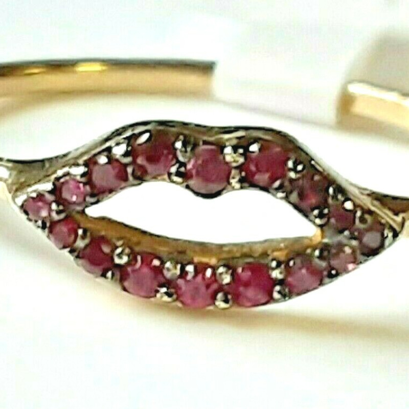 Shashi Kiss Shaped With Red Stones Women's Ring Size 6