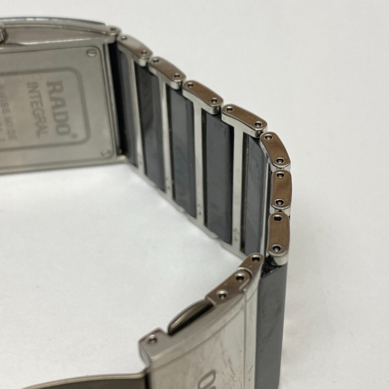 RADO Integral Men's Quartz Watch, Water-Resistant Swiss Made RADO Integral Men's Quartz Watch, Water-Resistant Swiss Made
