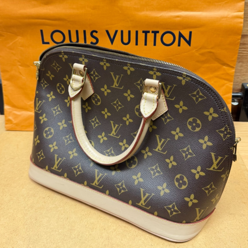 Vintage Louis Vuitton Monogram Alma PM Canvas Handbag - Cream Leather Trim Vintage Louis Vuitton Monogram Alma PM Canvas Handbag - Cream Leather Trim