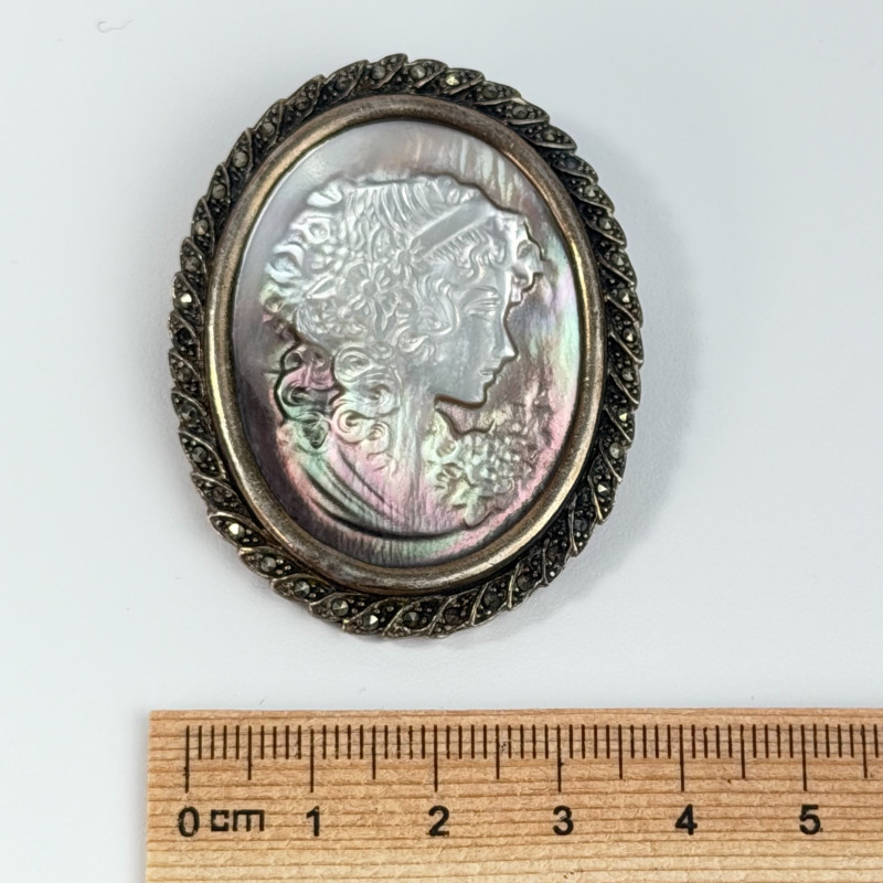 Vintage 925 Sterling Silver Cameo Pendant Brooch with Carved Mother of Pearl 2"