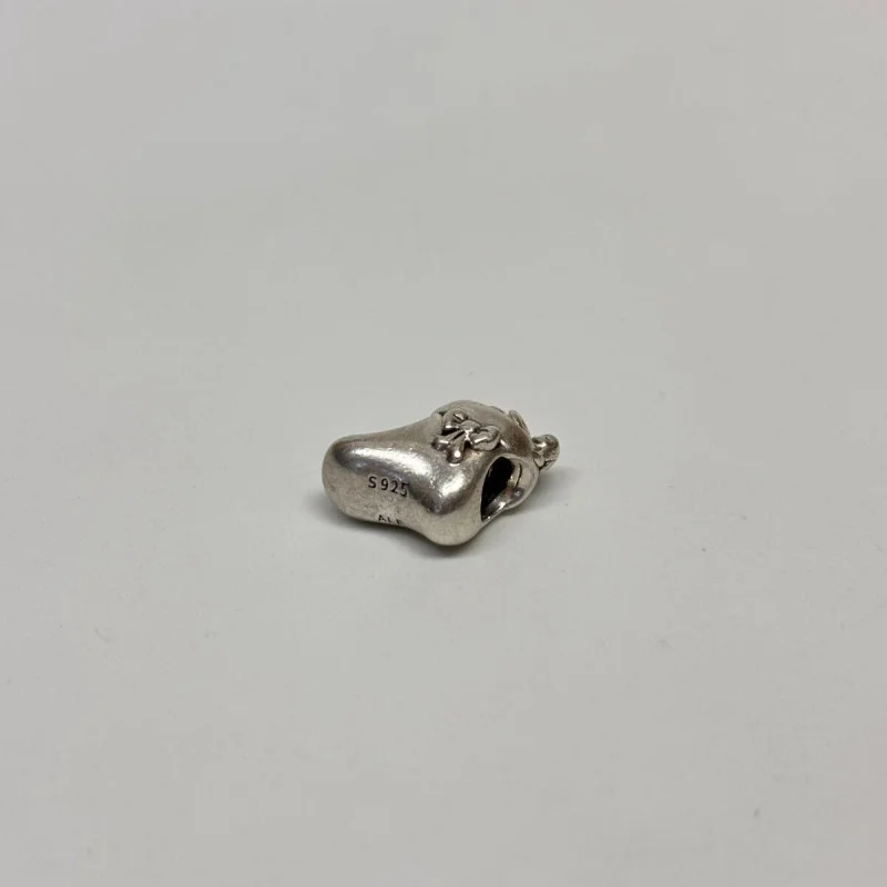 Authentic Pandora Santa's Stocking Charm - Sterling Christmas 791038 Retired Authentic Pandora Santa's Stocking Charm - Sterling Christmas 791038 Retired
