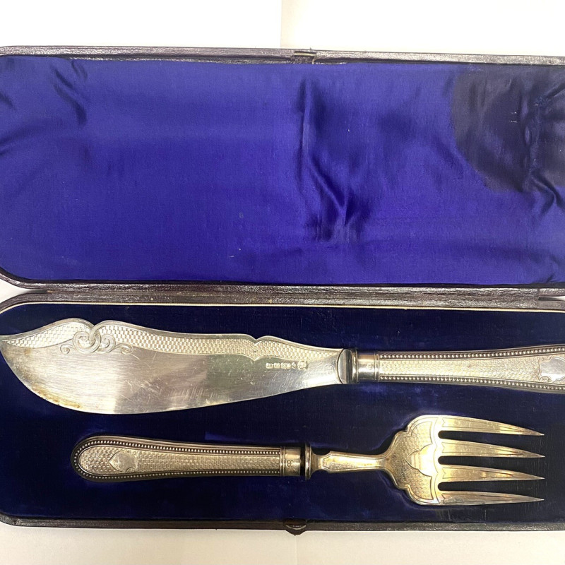 SILVER PLATE ANTIQUE FORK AND KNIFE 12 INCHES "RMEN" Silver Mark