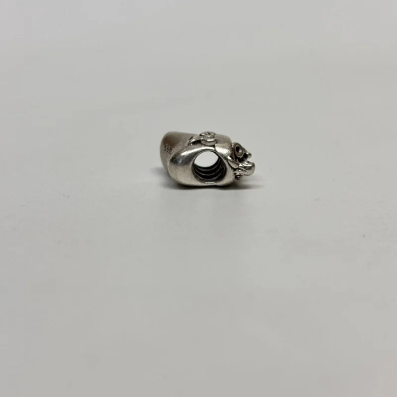 Authentic Pandora Santa's Stocking Charm - Sterling Christmas 791038 Retired Authentic Pandora Santa's Stocking Charm - Sterling Christmas 791038 Retired