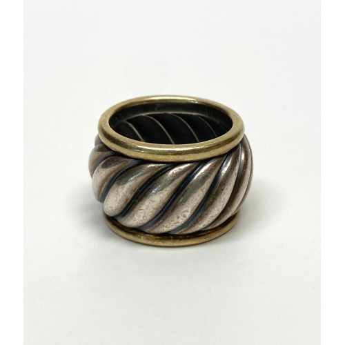 David Yurman Sterling Silver and 18k Gold Wide Band Ring Size 6.5 David Yurman Sterling Silver and 18k Gold Wide Band Ring Size 6.5